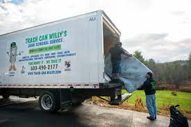 Best Carpet Removal and Disposal  in Center Hill, FL